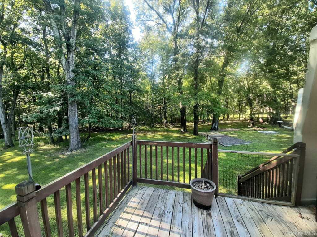 32 Maddy Lane, Kingston, NY 12401 - Photo 29 of 31