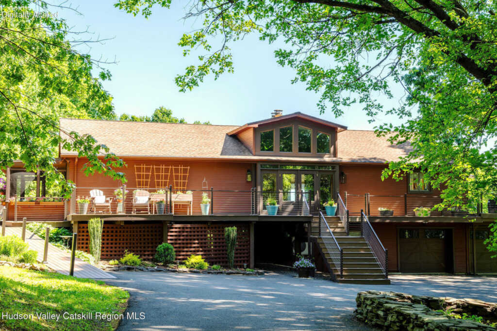 322 Schultz Lane, Kingston, NY 12401 - Photo 3 of 50