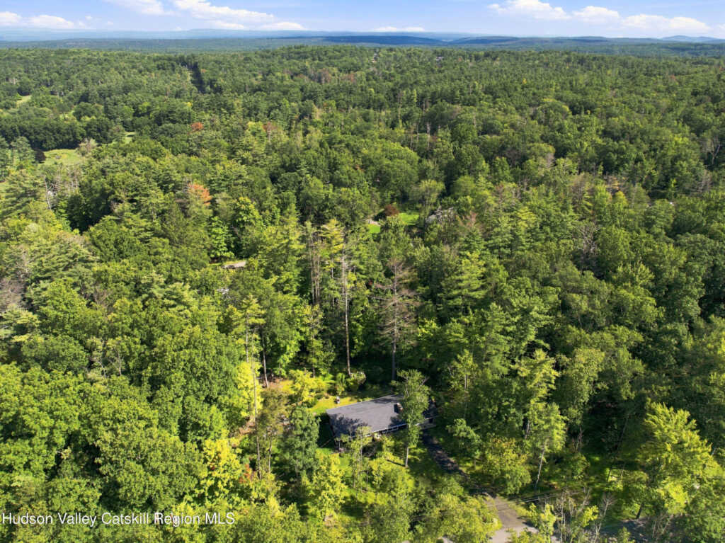 37 Country Club Lane, Woodstock, NY 12498 - Photo 28 of 30