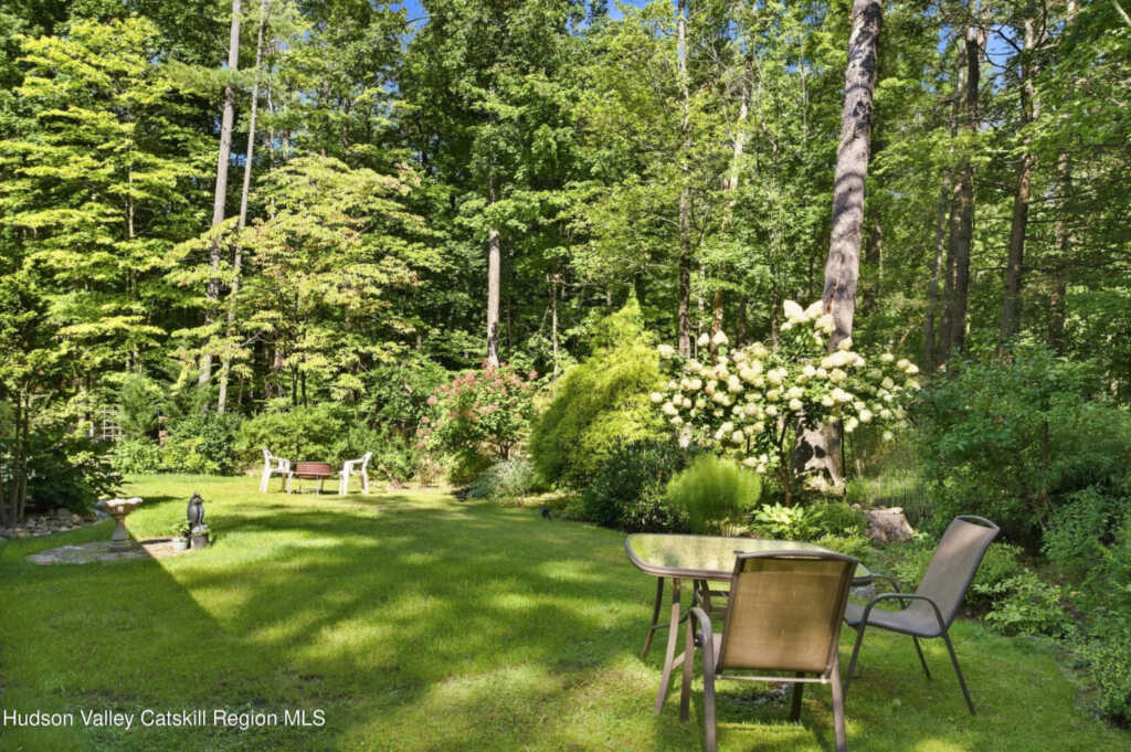 37 Country Club Lane, Woodstock, NY 12498 - Photo 6 of 30