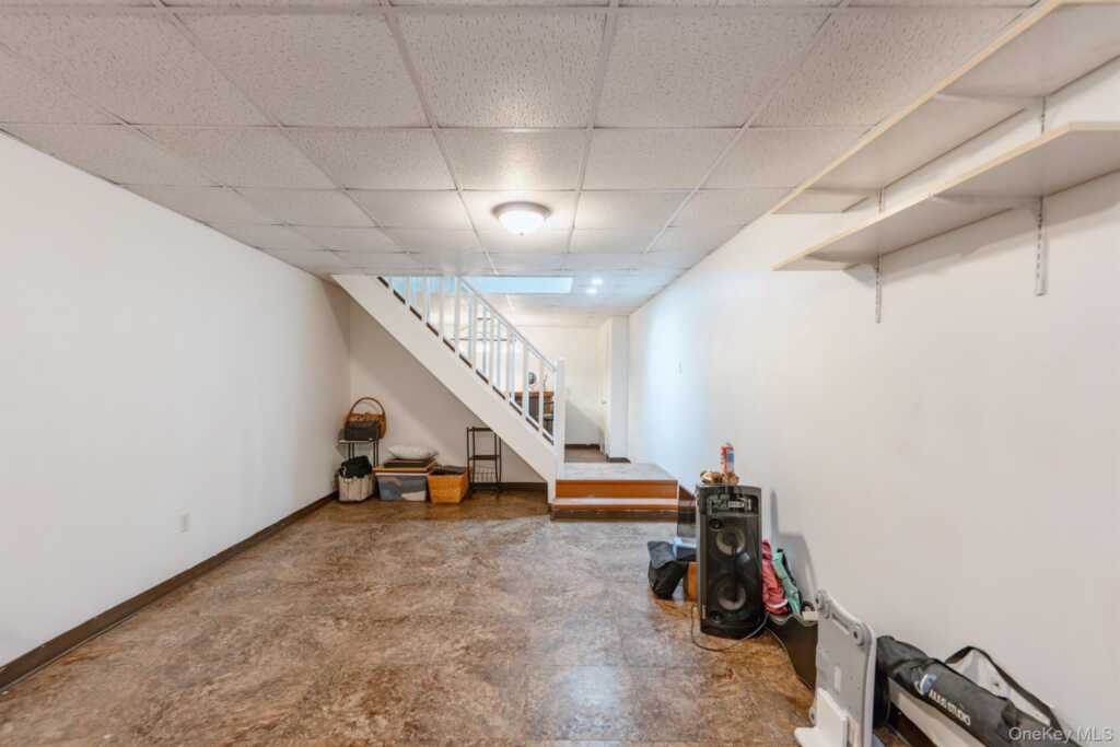 14 Kerry Lane, Kingston, NY 12401 - Photo 27 of 48