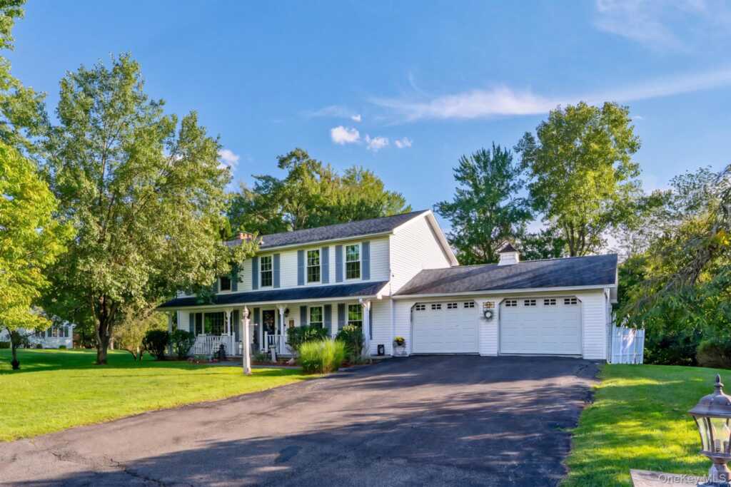 14 Kerry Lane, Kingston, NY 12401 - Photo 3 of 48
