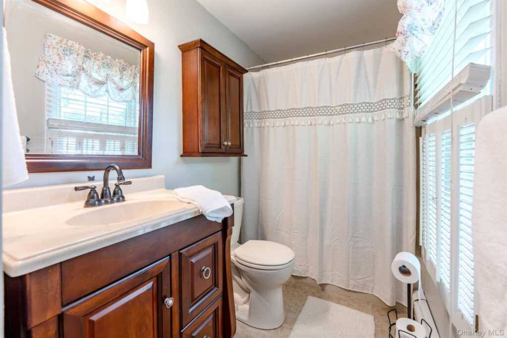 14 Kerry Lane, Kingston, NY 12401 - Photo 38 of 48