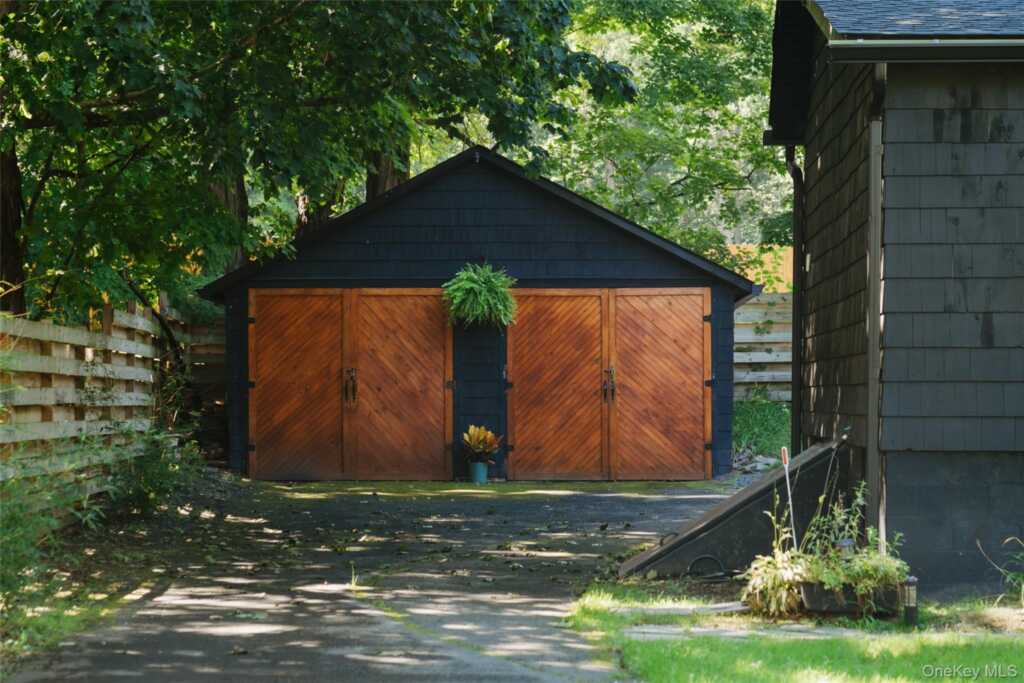 1 N Ohioville Road, New Paltz, NY 12561 - Photo 2 of 30