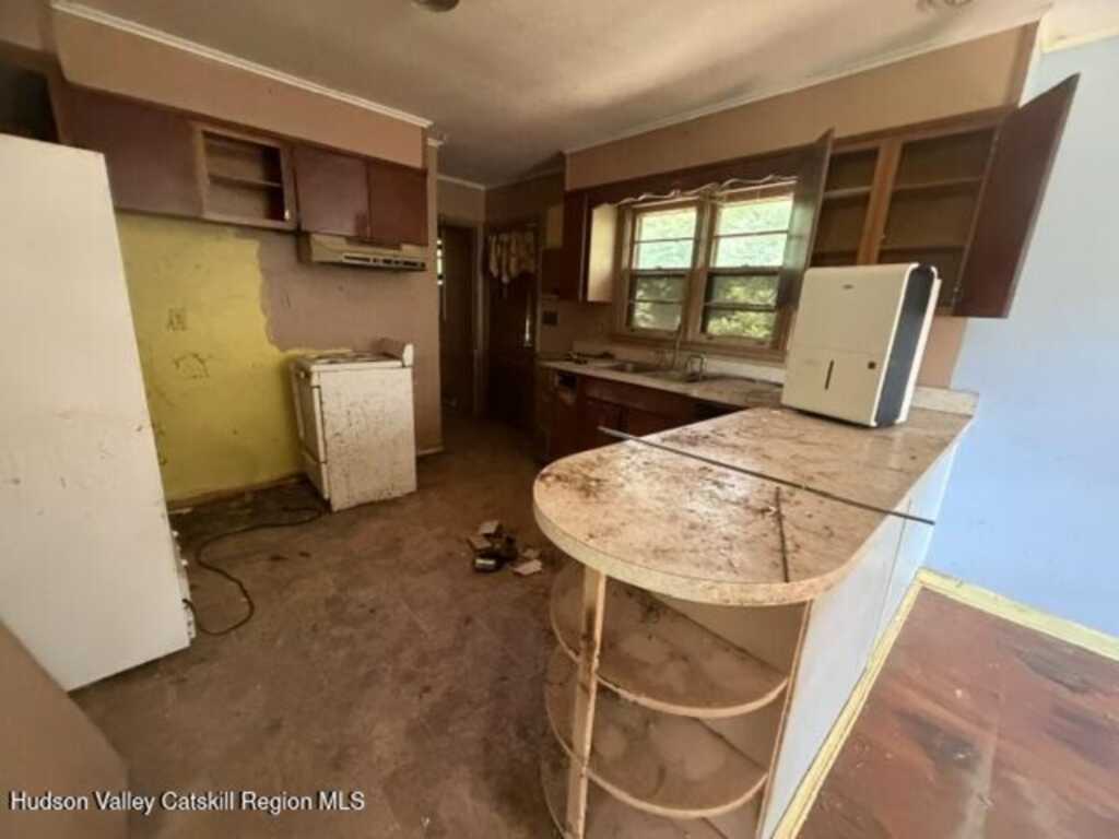 6190 U.S. 9, Rhinebeck, NY 12572 - Photo 3 of 14