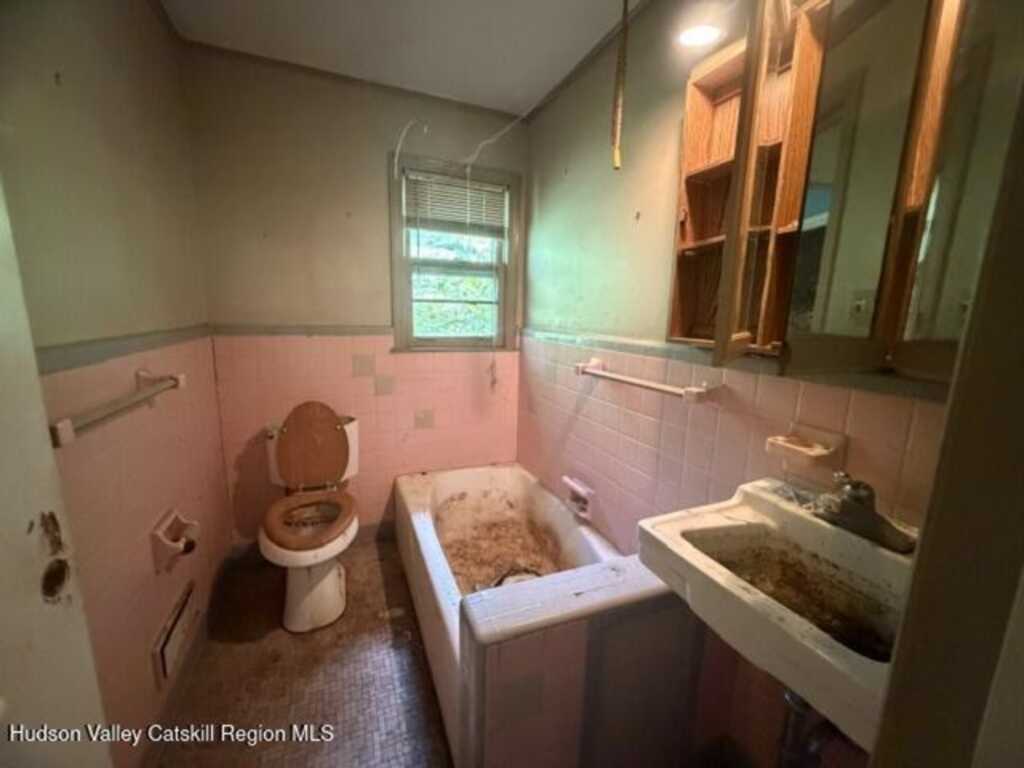 6190 U.S. 9, Rhinebeck, NY 12572 - Photo 7 of 14