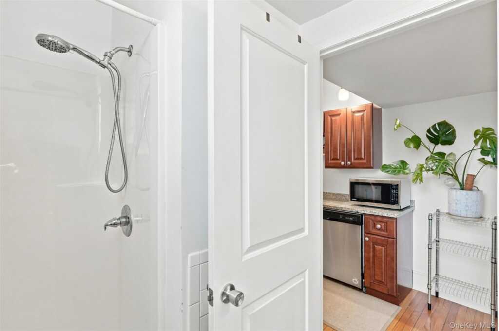 33 Hone Street, Kingston, NY 12401 - Photo 13 of 45