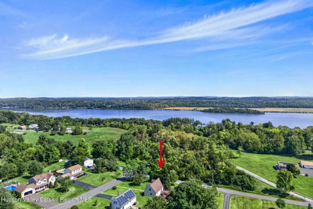 3 Josephs Drive, Saugerties, NY 12477 - Photo 5 of 43