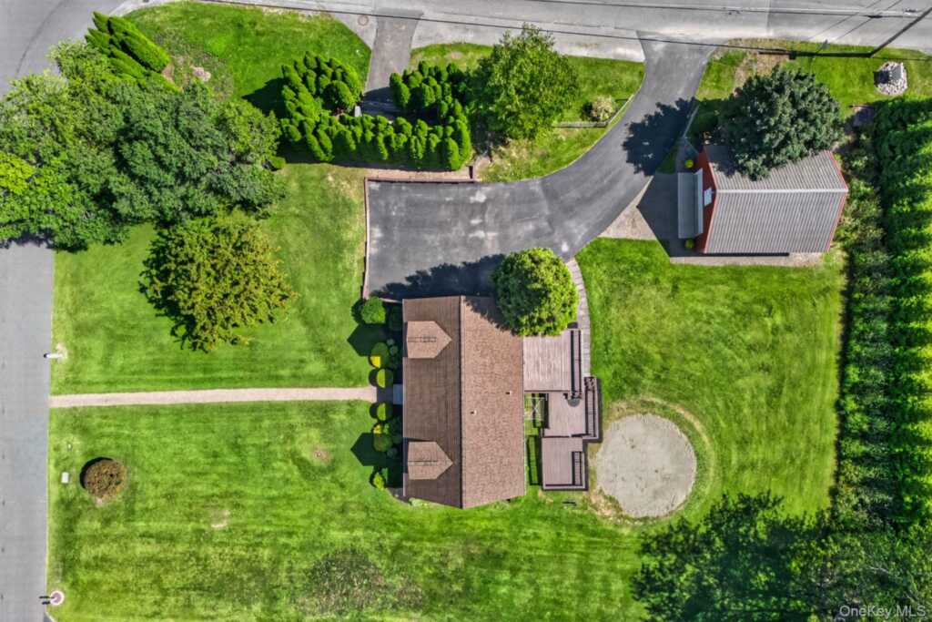 3 Josephs Drive, Saugerties, NY 12477 - Photo 3 of 48