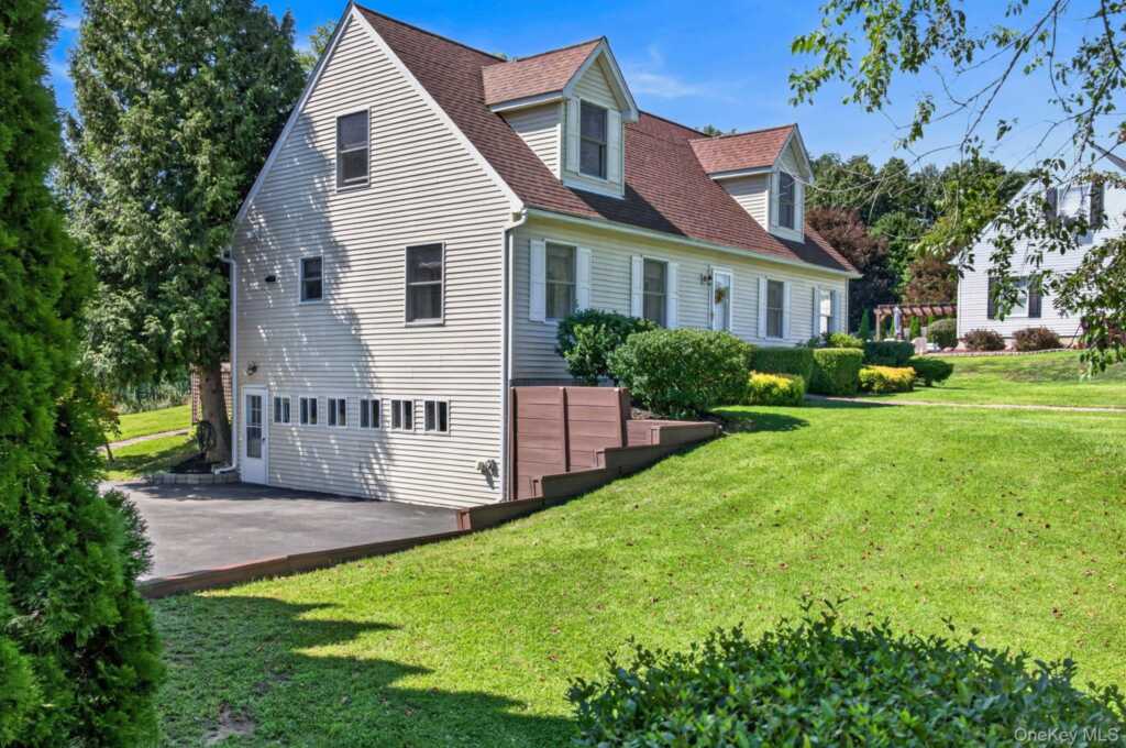 3 Josephs Drive, Saugerties, NY 12477 - Photo 6 of 48