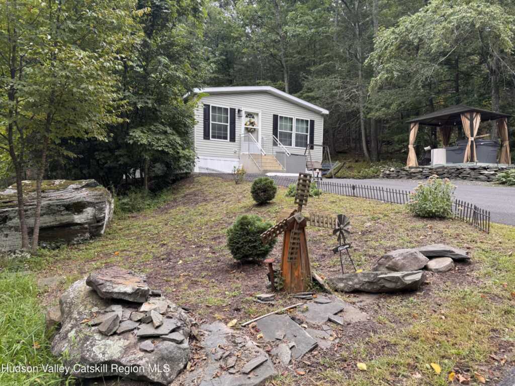 131 Rymrock Road, Unit ##35, Kingston, NY 12401