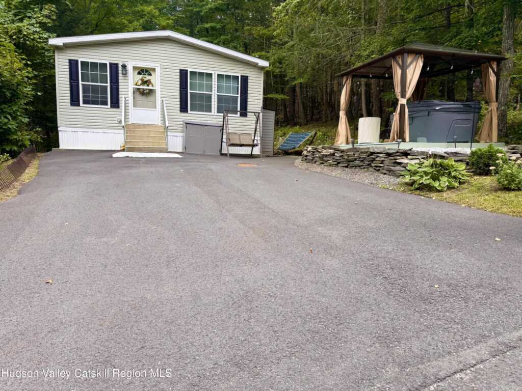 131 Rymrock Road, Unit ##35, Kingston, NY 12401 - Photo 2 of 18