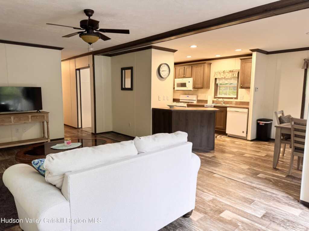 131 Rymrock Road, Unit ##35, Kingston, NY 12401 - Photo 6 of 18