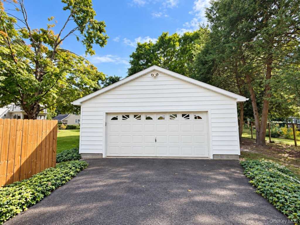 17 Rose Avenue, Rosendale, NY 12486 - Photo 32 of 50