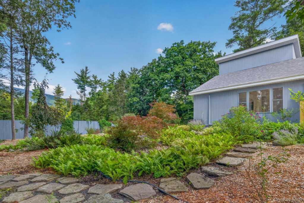 25 Terra Road, Saugerties, NY 12477 - Photo 5 of 29
