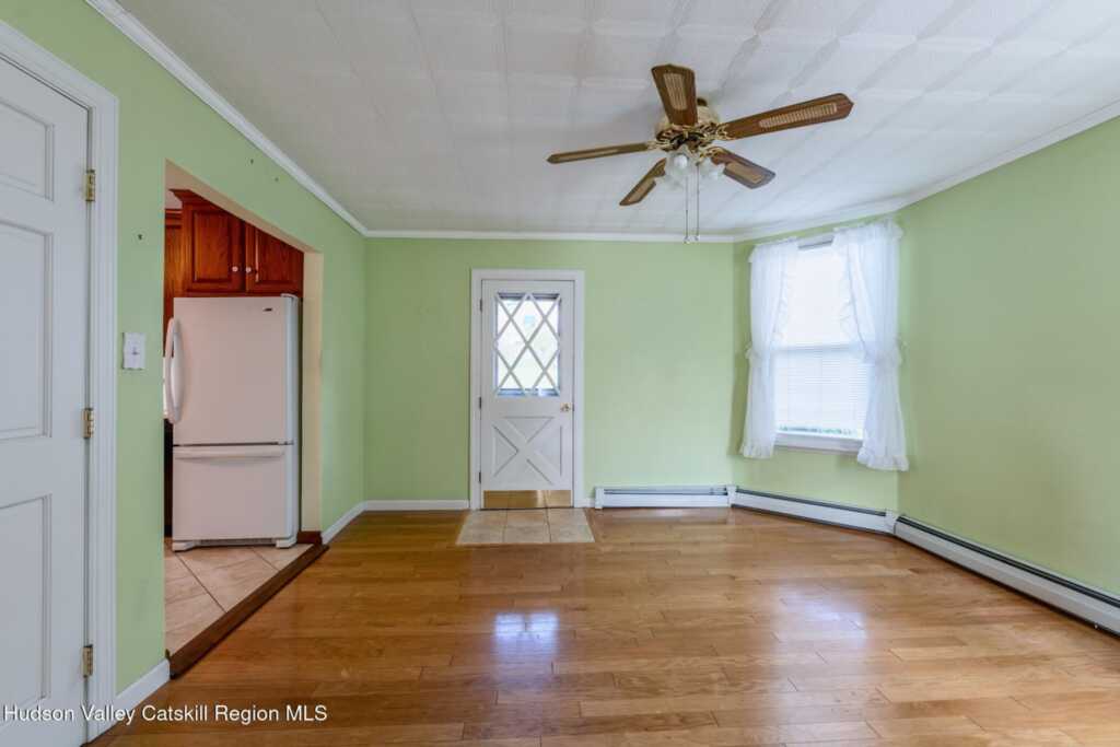 125 Ulster Avenue, Saugerties, NY 12477 - Photo 13 of 42
