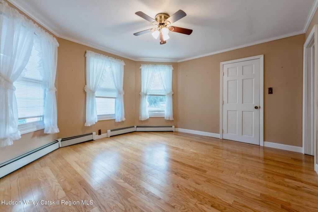 125 Ulster Avenue, Saugerties, NY 12477 - Photo 20 of 42