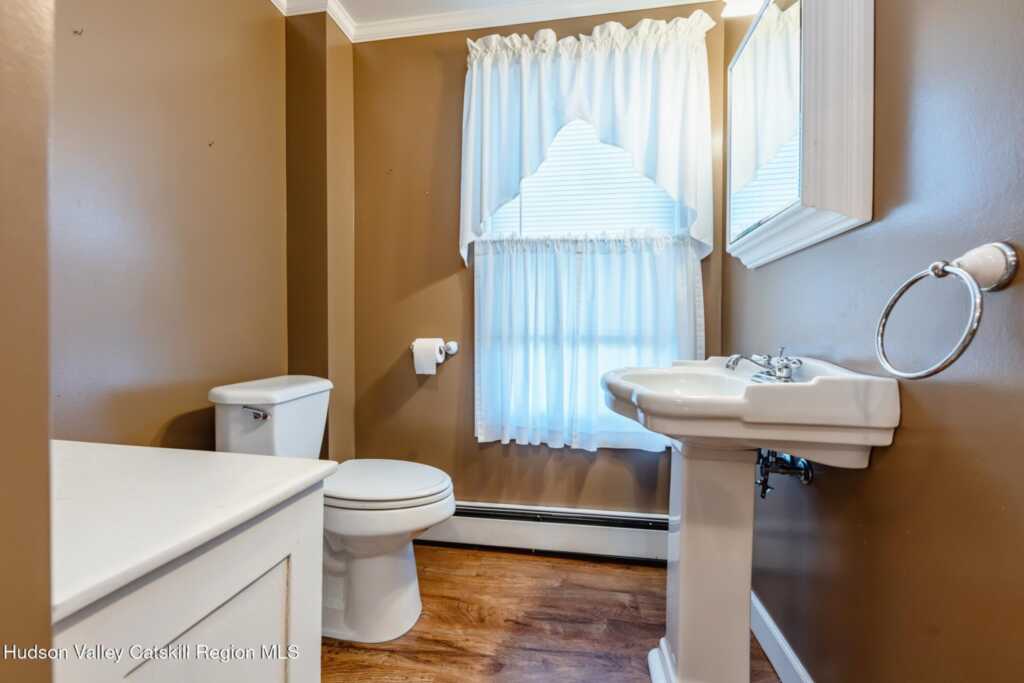 125 Ulster Avenue, Saugerties, NY 12477 - Photo 22 of 42