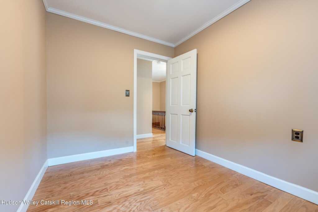 125 Ulster Avenue, Saugerties, NY 12477 - Photo 29 of 42