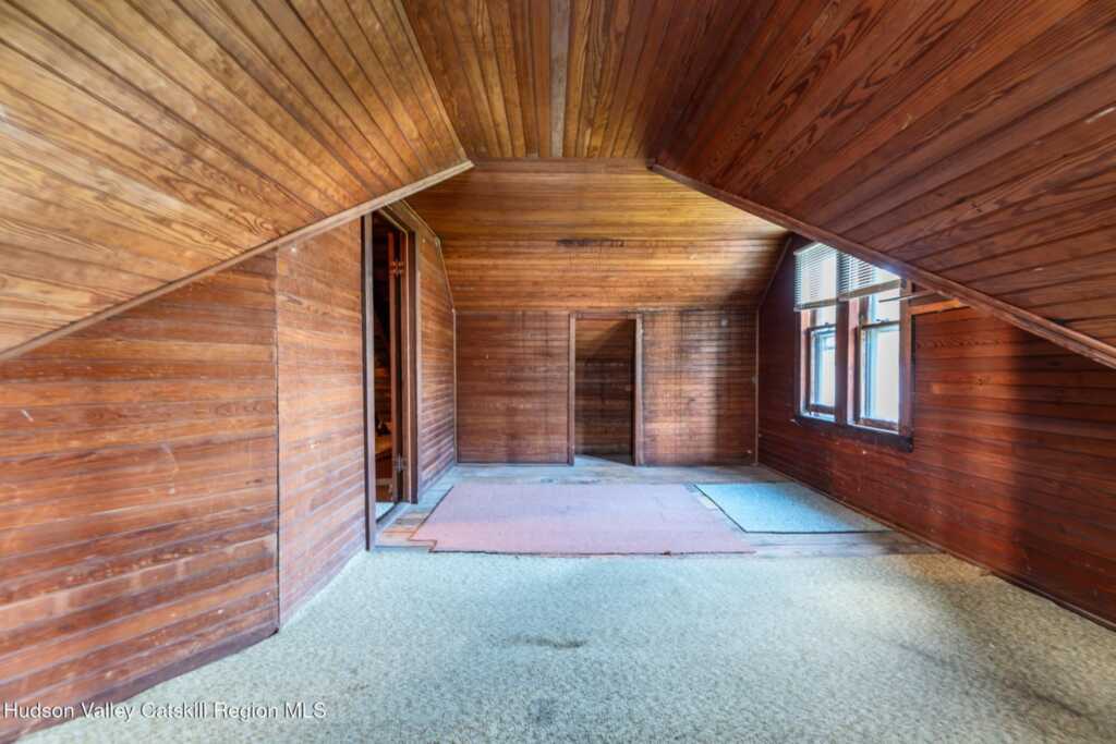 125 Ulster Avenue, Saugerties, NY 12477 - Photo 33 of 42