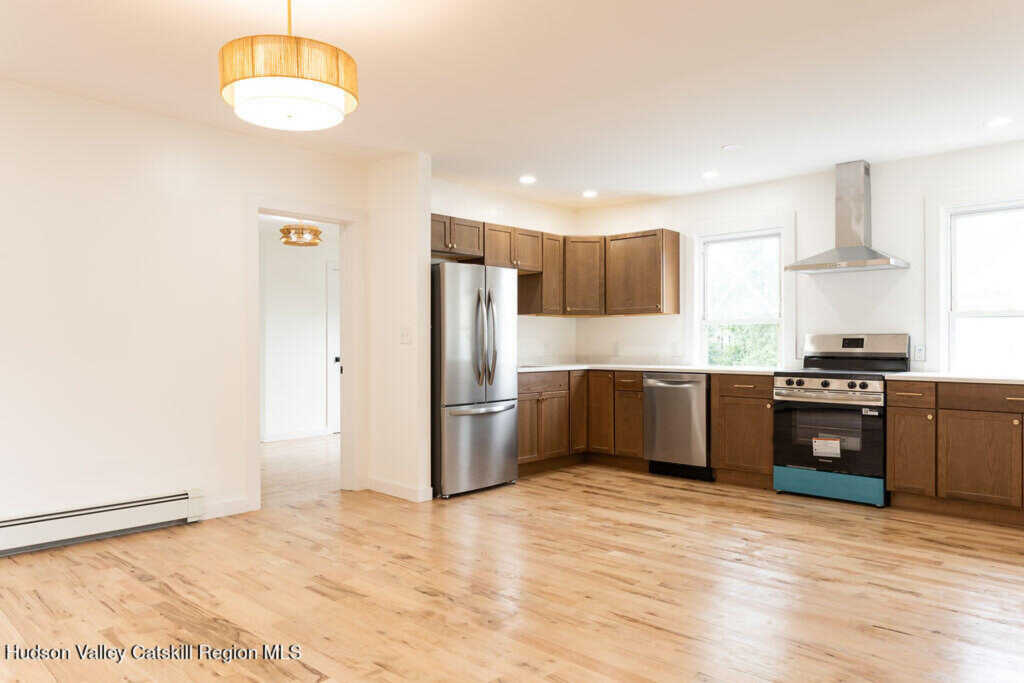 88 Henry St., Unit #Fl. 2, Kingston, NY 12401