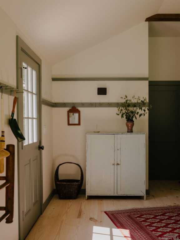 300 Band Camp Road, Saugerties, NY 12477 - Photo 33 of 46