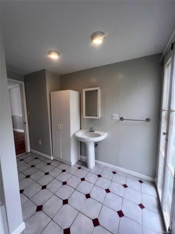67 Old Albany Post Road, Unit #6, Rhinebeck, NY 12572 - Photo 9 of 9