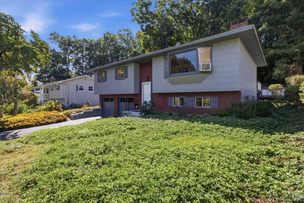 66 Lamb Avenue, Saugerties, NY 12477 - Photo 7 of 32
