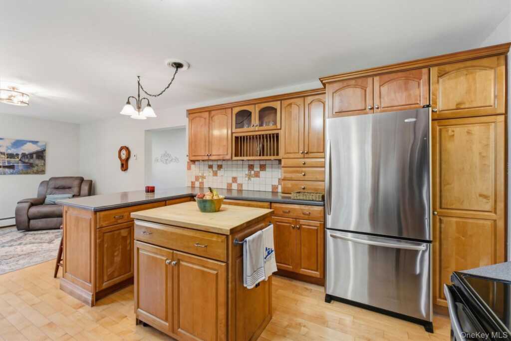 413 Sepasco Center Street, Rhinebeck, NY 12572 - Photo 17 of 46