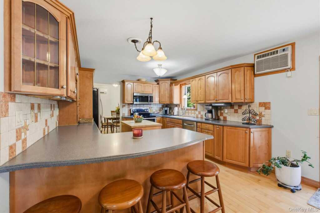 413 Sepasco Center Street, Rhinebeck, NY 12572 - Photo 19 of 46