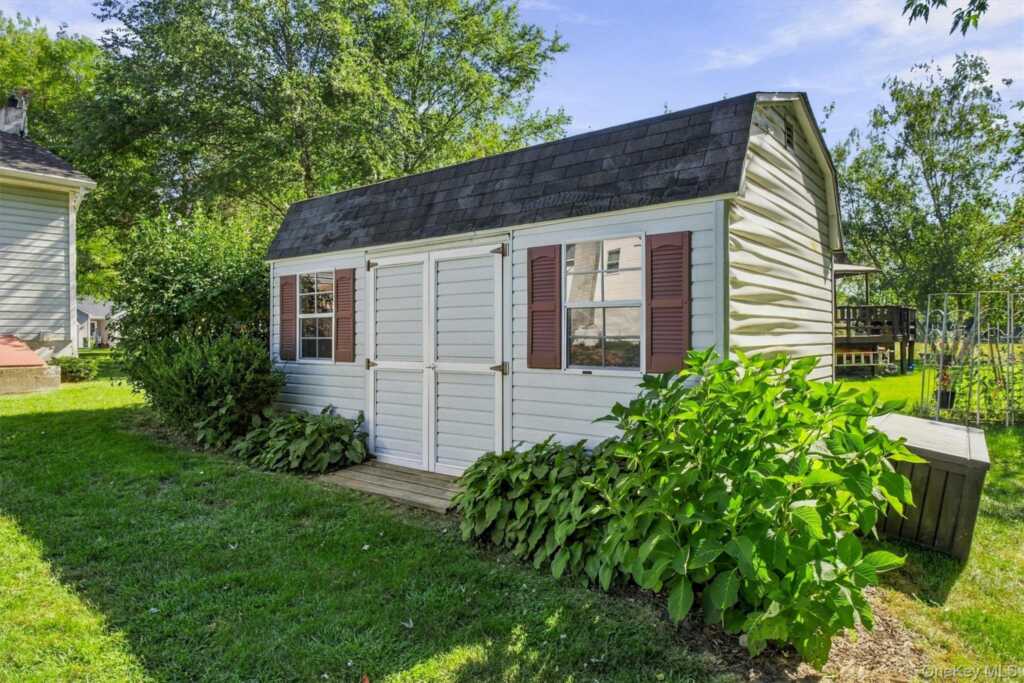 413 Sepasco Center Street, Rhinebeck, NY 12572 - Photo 36 of 46