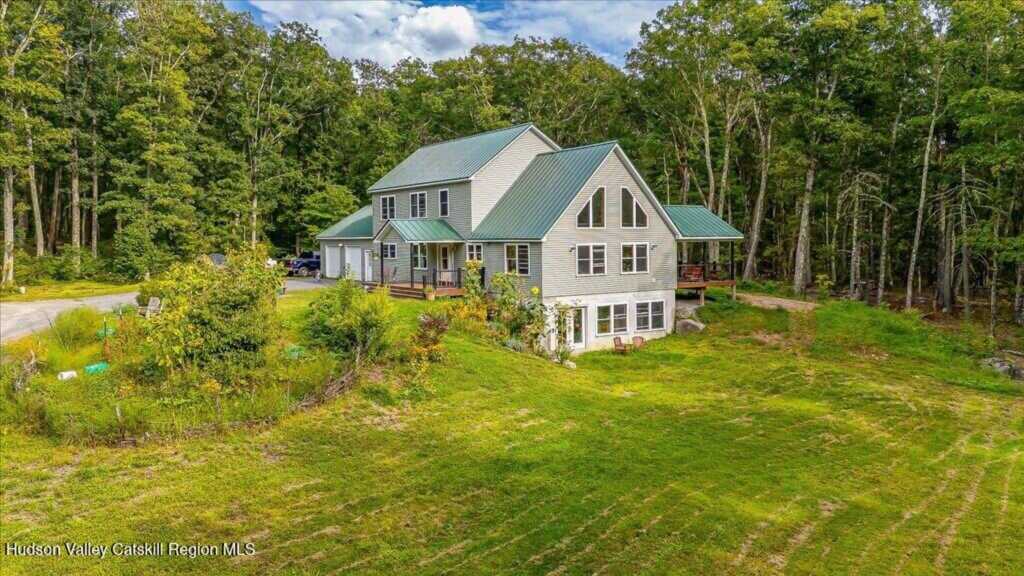 325 Woods Road, Kingston, NY 12401 - Photo 7 of 50