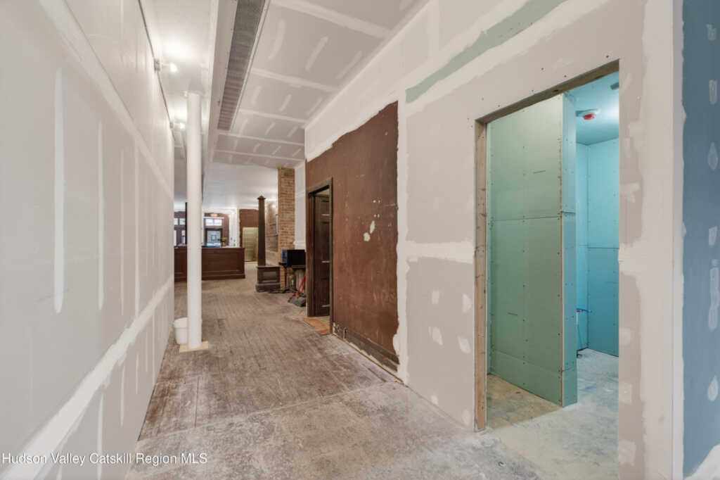 316 Wall Street, Kingston, NY 12401 - Photo 25 of 35