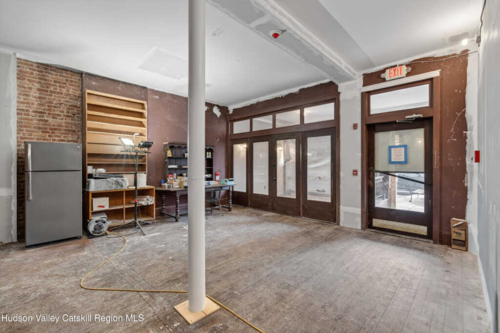 316 Wall Street, Kingston, NY 12401 - Photo 8 of 35