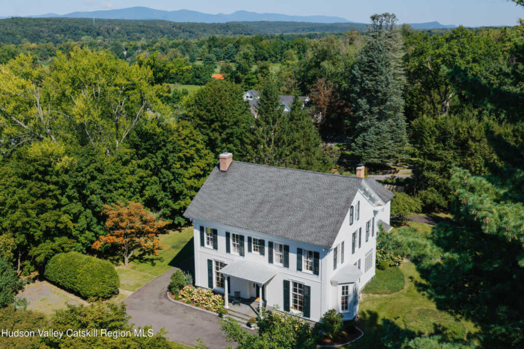 238 Wrentham Street, Kingston, NY 12401 - Photo 3 of 41