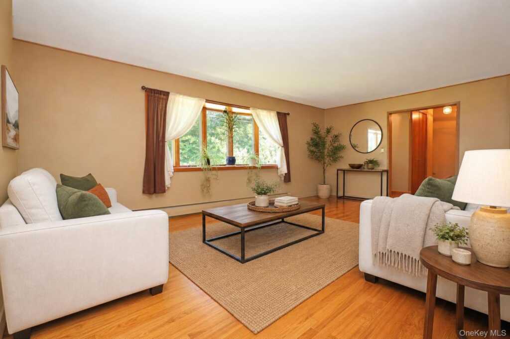 13 Edith Avenue, Saugerties, NY 12477 - Photo 4 of 40