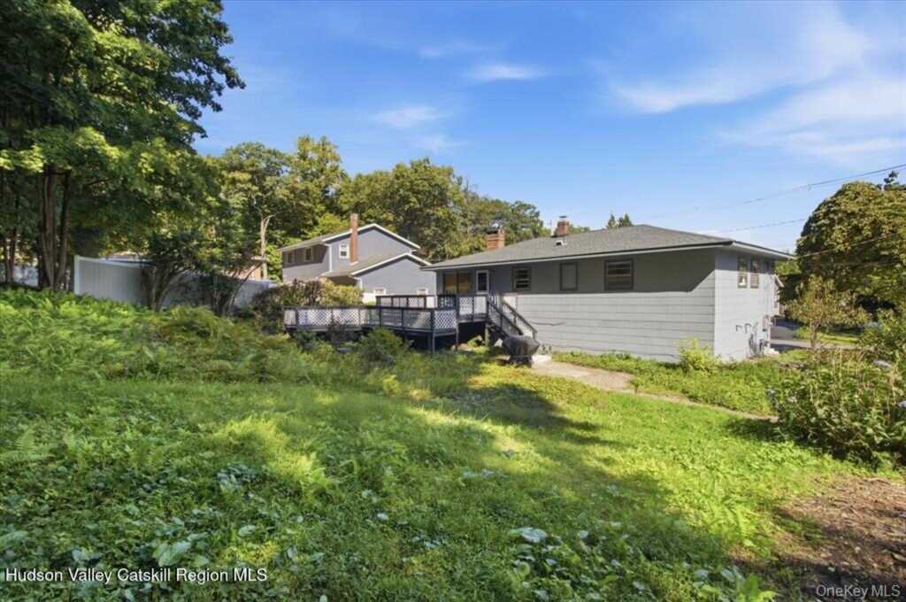 66 Lamb Avenue, Saugerties, NY 12477 - Photo 9 of 32