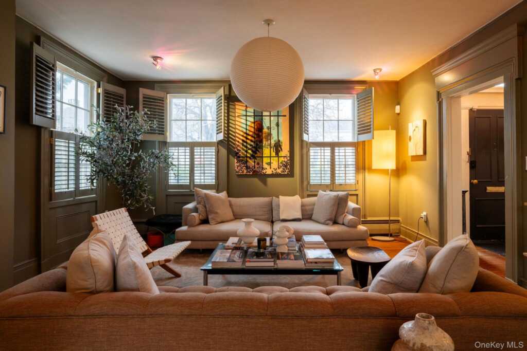 120 Saint James Street, Kingston, NY 12401 - Photo 11 of 42