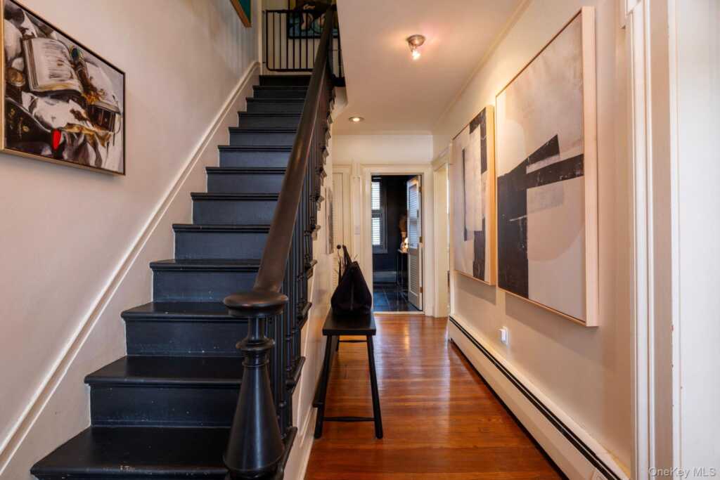 120 Saint James Street, Kingston, NY 12401 - Photo 7 of 42