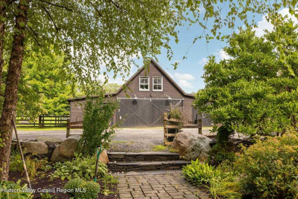 815 Albany Post Road, New Paltz, NY 12561 - Photo 3 of 50