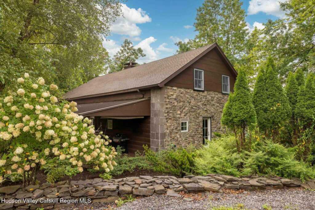 815 Albany Post Road, New Paltz, NY 12561 - Photo 5 of 50