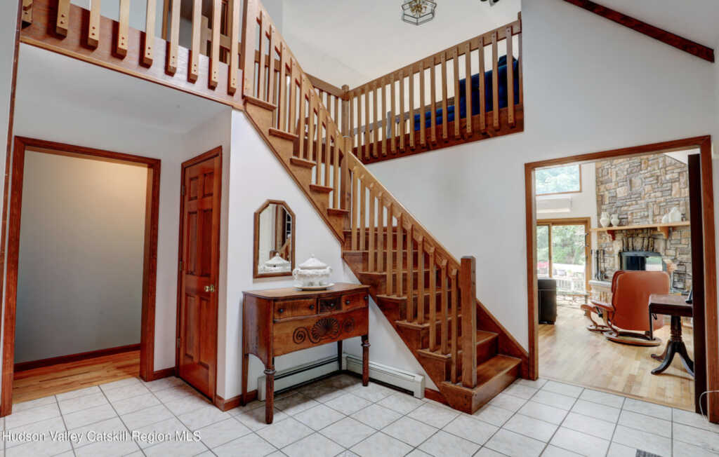 174 Ruby Road, Kingston, NY 12401 - Photo 2 of 45