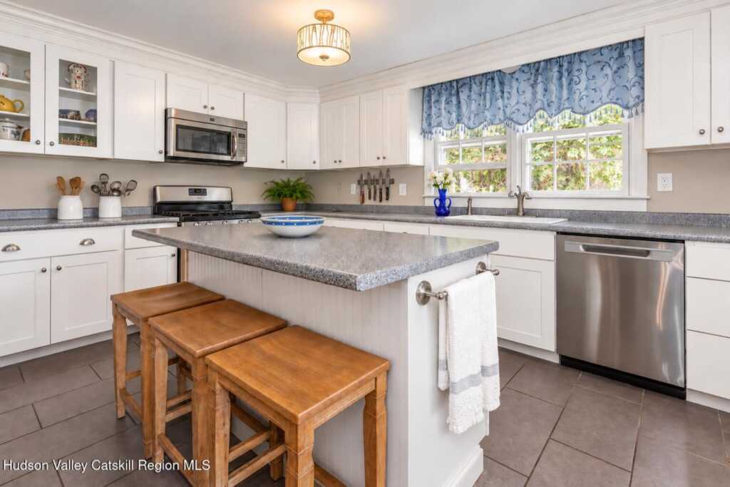 109 Pearl Street, Kingston, NY 12401 - Photo 22 of 40