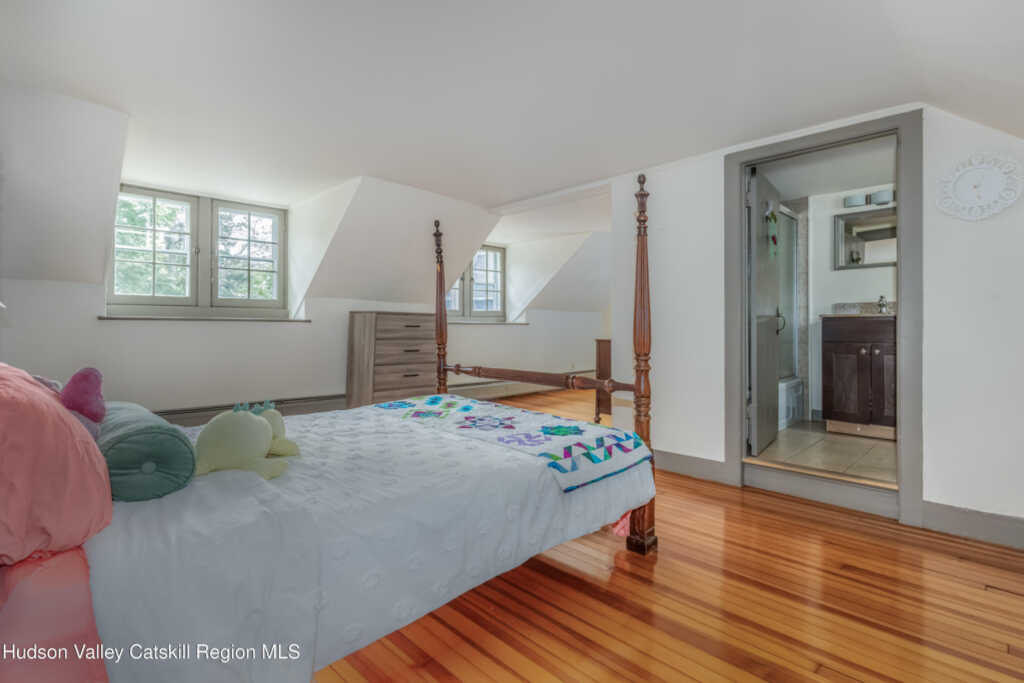 109 Pearl Street, Kingston, NY 12401 - Photo 27 of 40