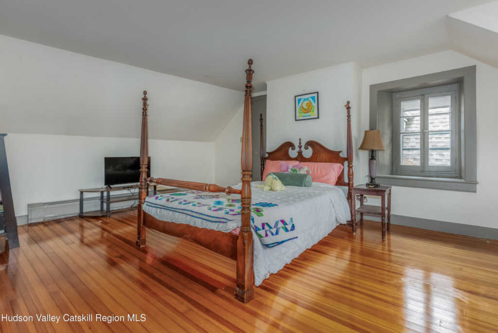 109 Pearl Street, Kingston, NY 12401 - Photo 28 of 40