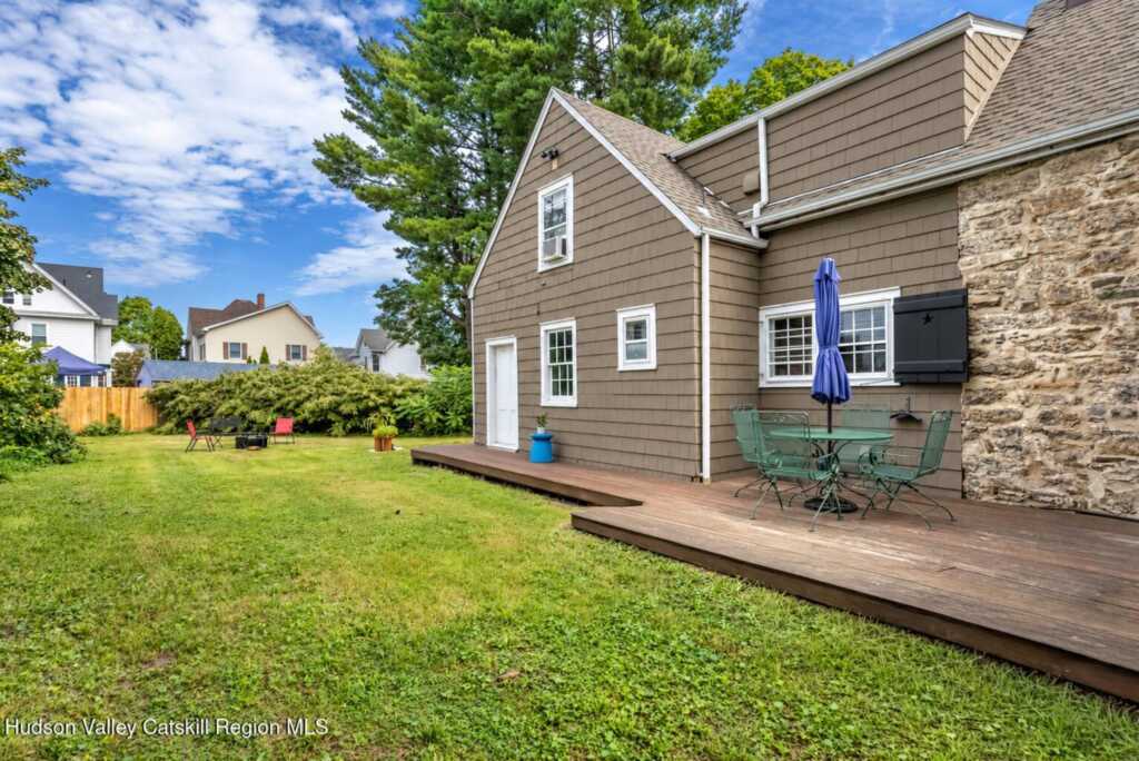 109 Pearl Street, Kingston, NY 12401 - Photo 4 of 40