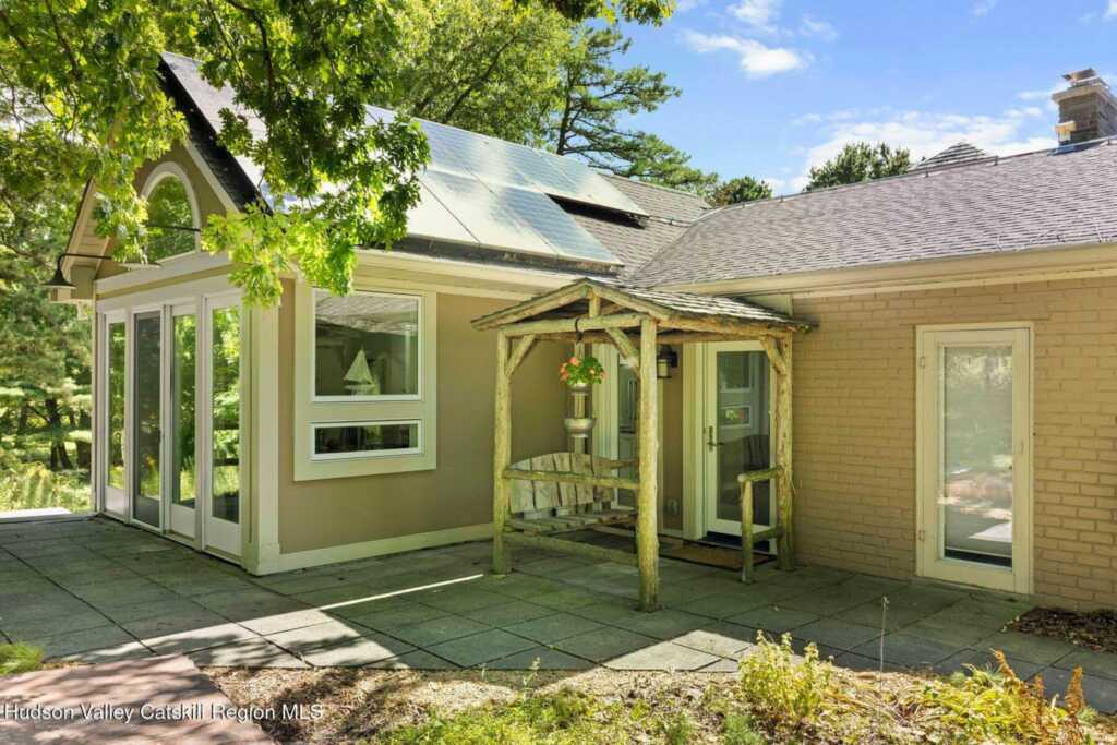227 Mountain Rest Road, New Paltz, NY 12561 - Photo 7 of 50