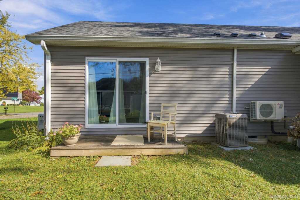 5 Meadowbrook Drive, Kingston, NY 12401 - Photo 31 of 40