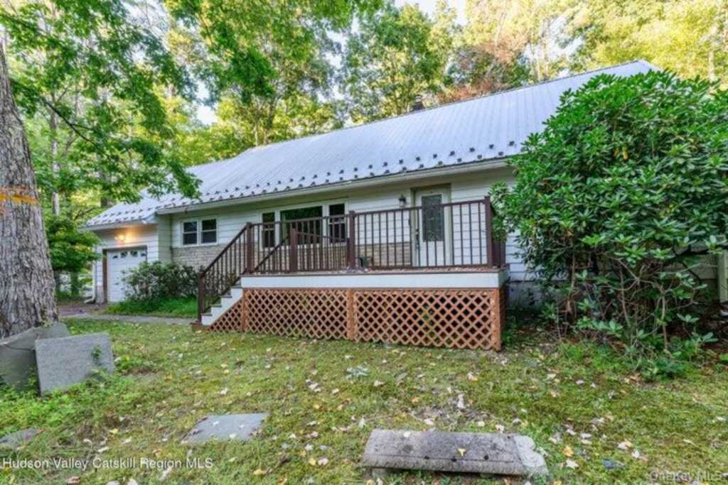 120 Sherman Road, Kingston, NY 12401 - Photo 2 of 50