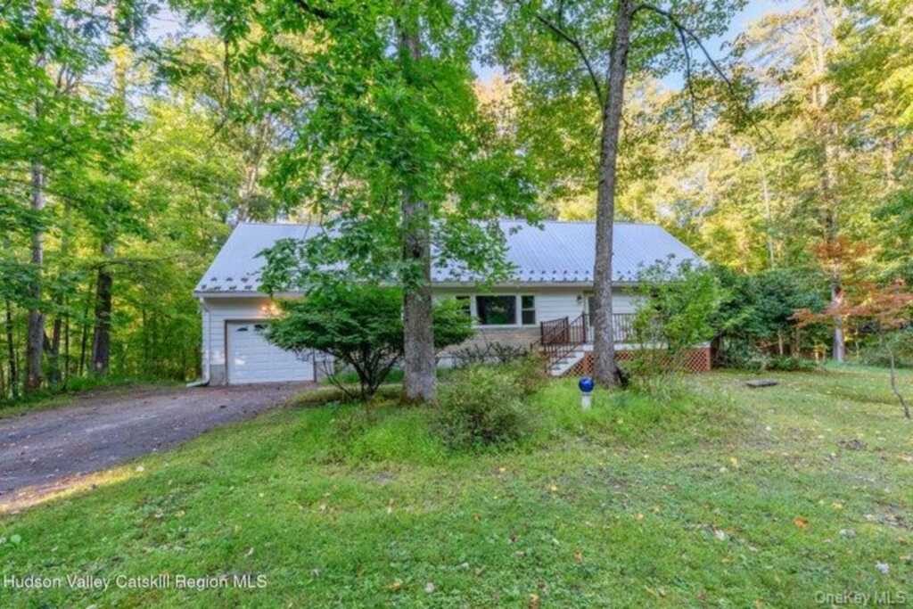 120 Sherman Road, Kingston, NY 12401 - Photo 4 of 50